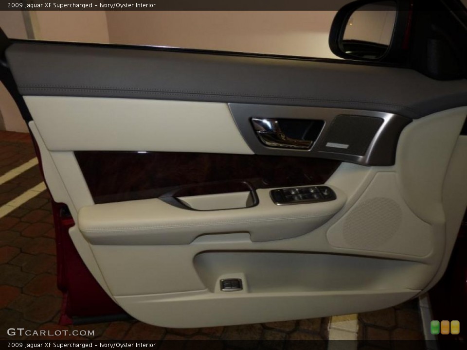 Ivory/Oyster Interior Door Panel for the 2009 Jaguar XF Supercharged #38469925