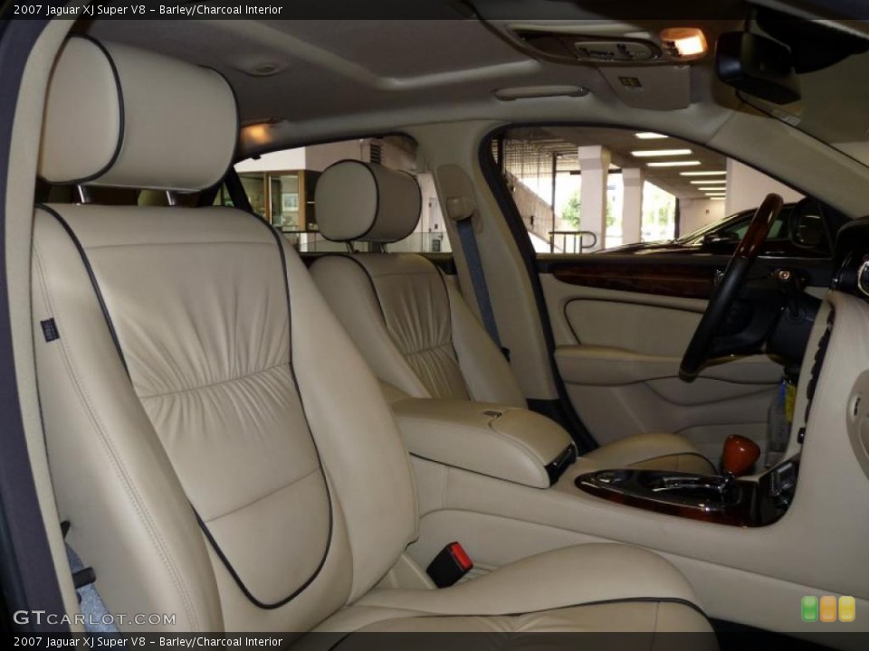 Barley/Charcoal Interior Photo for the 2007 Jaguar XJ Super V8 #38470641
