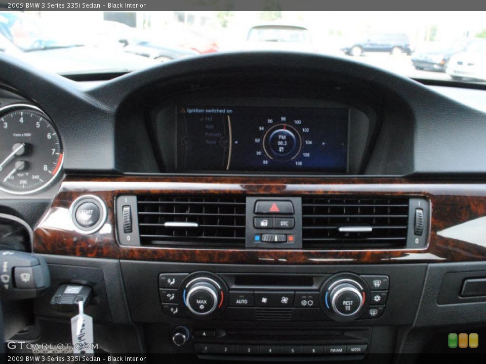 Black Interior Controls for the 2009 BMW 3 Series 335i Sedan #38470745