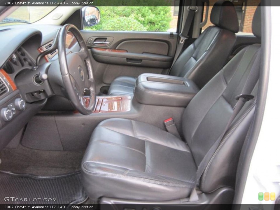 Ebony Interior Prime Interior for the 2007 Chevrolet Avalanche LTZ 4WD #38473879