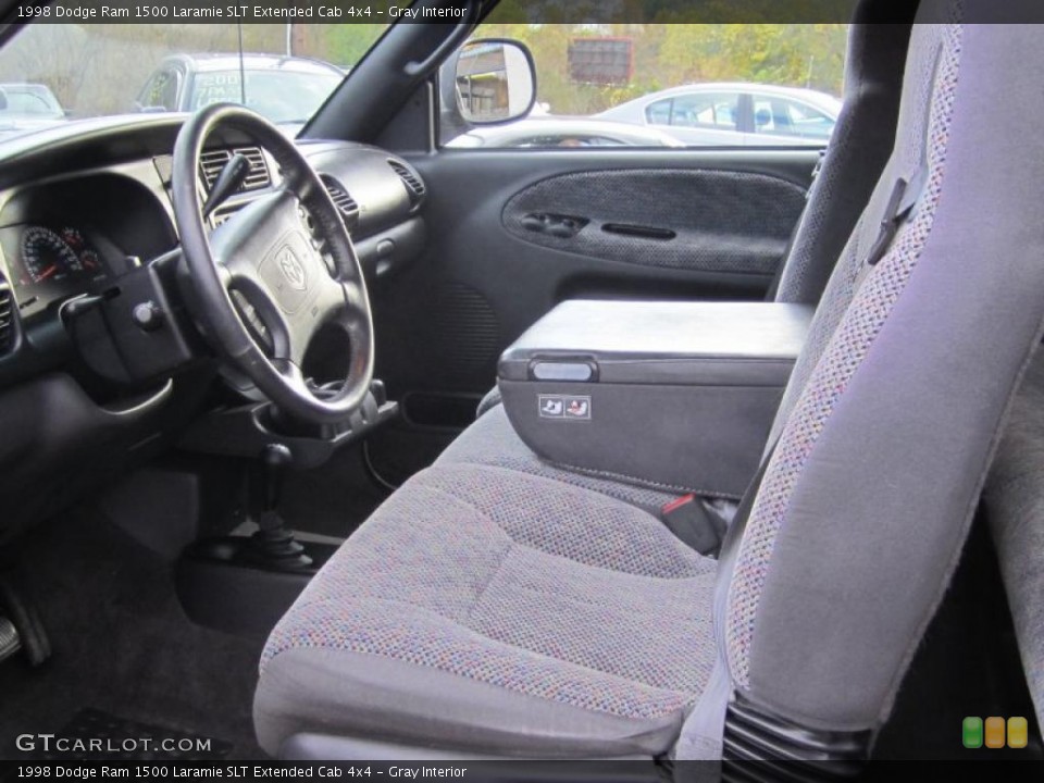 Gray Interior Photo for the 1998 Dodge Ram 1500 Laramie SLT Extended Cab 4x4 #38492779