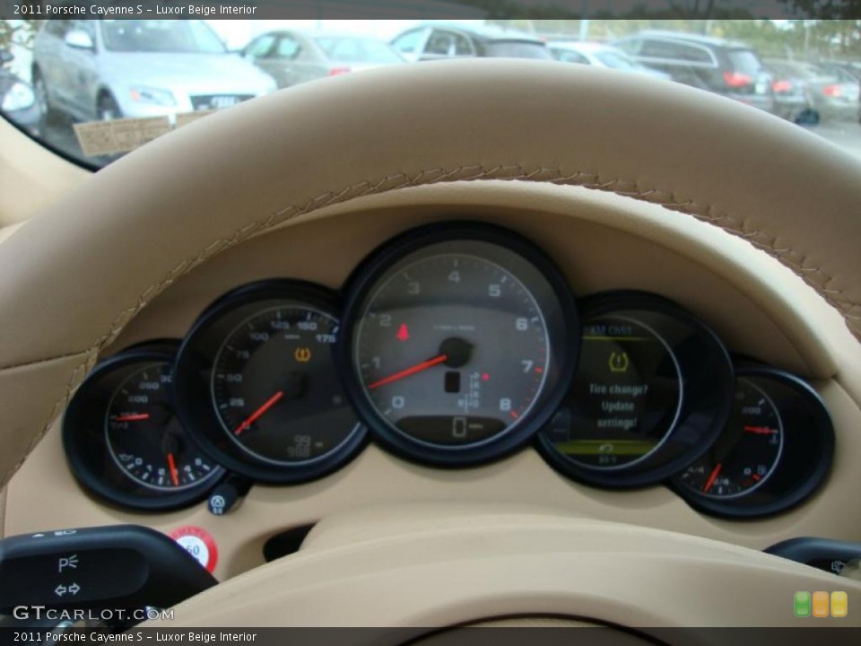 Luxor Beige Interior Gauges for the 2011 Porsche Cayenne S #38495855