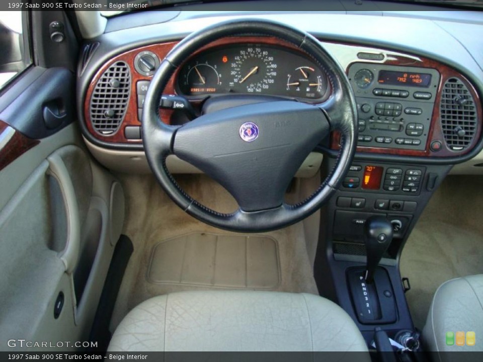 Beige Interior Controls for the 1997 Saab 900 SE Turbo Sedan #38496795