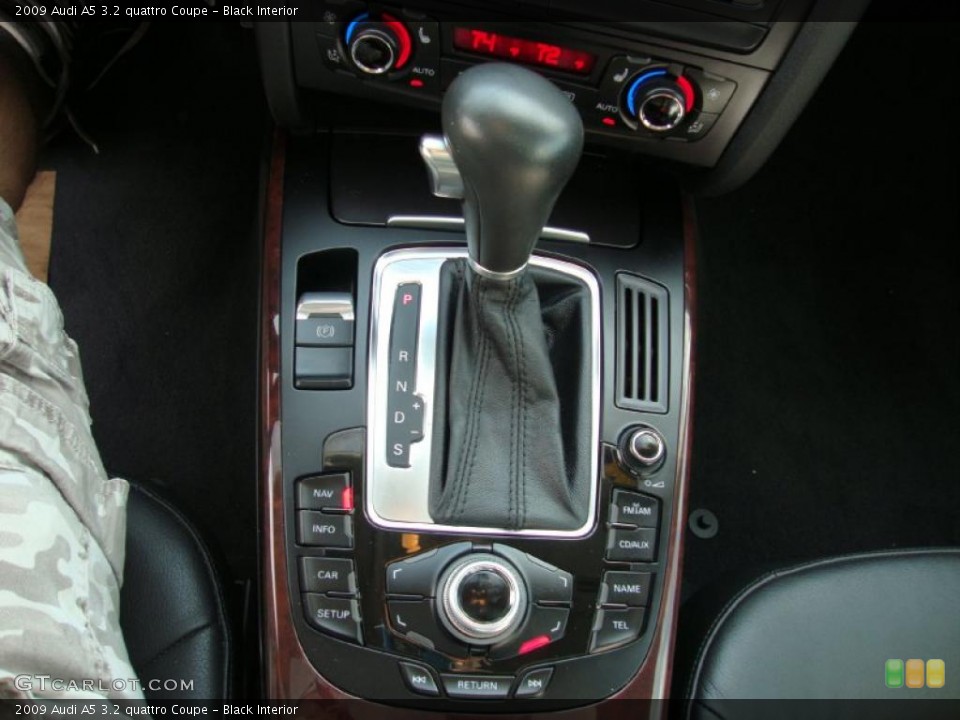 Black Interior Transmission for the 2009 Audi A5 3.2 quattro Coupe #38497615