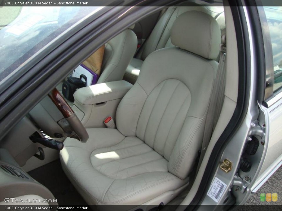 Sandstone Interior Photo for the 2003 Chrysler 300 M Sedan #38497983
