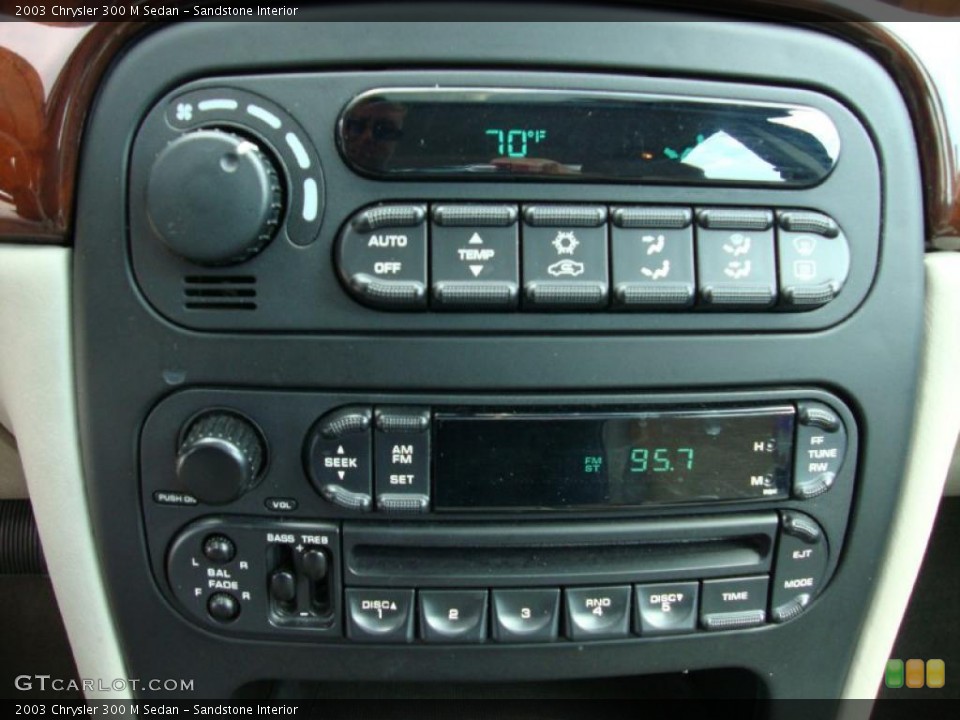 Sandstone Interior Controls for the 2003 Chrysler 300 M Sedan #38498355