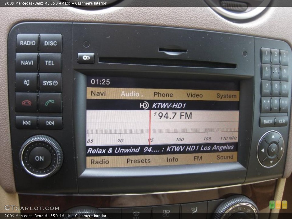 Cashmere Interior Navigation for the 2009 Mercedes-Benz ML 550 4Matic #38500455
