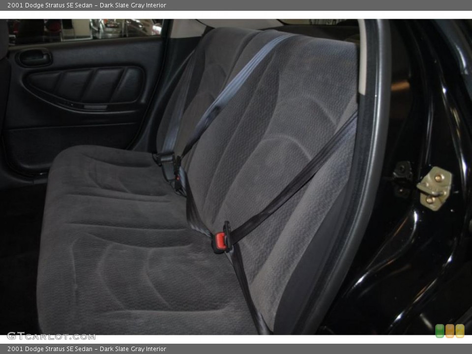 Dark Slate Gray Interior Photo for the 2001 Dodge Stratus SE Sedan #38504395