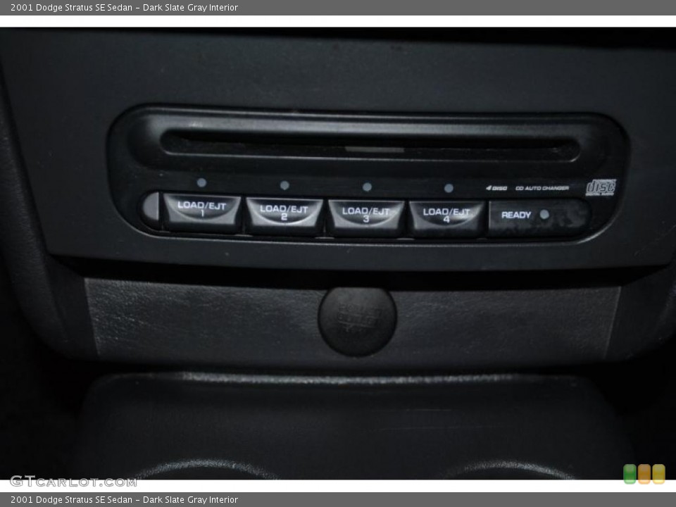 Dark Slate Gray Interior Controls for the 2001 Dodge Stratus SE Sedan #38504727
