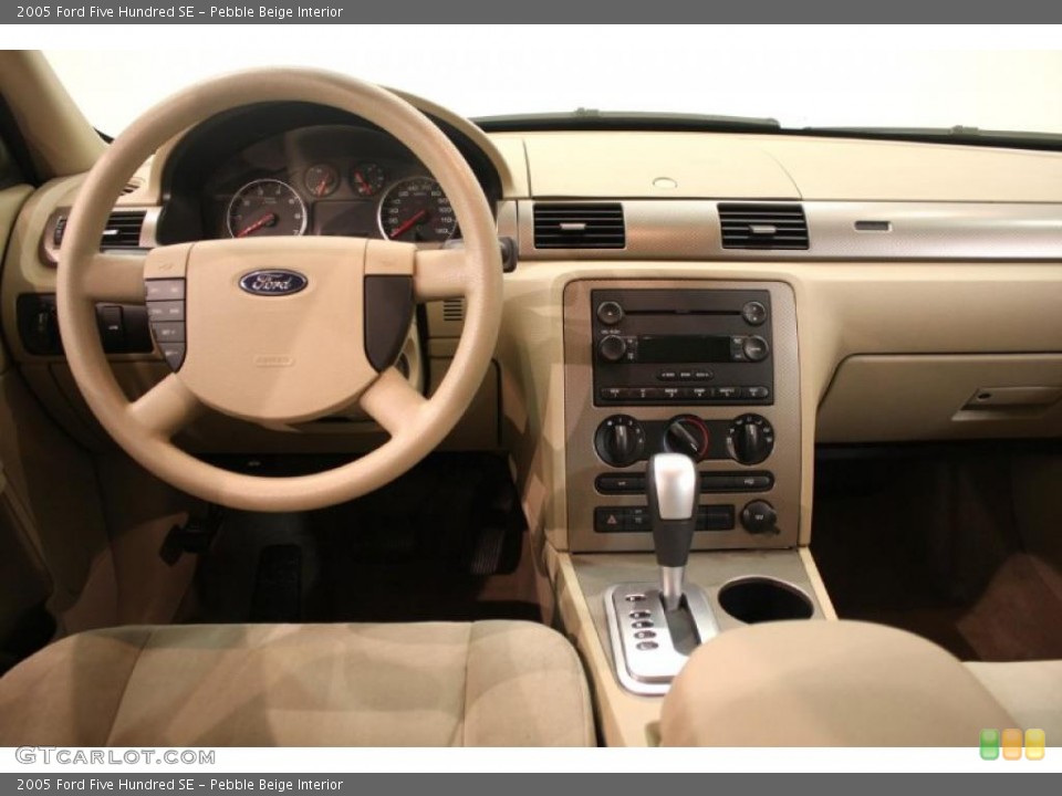 Pebble Beige Interior Dashboard for the 2005 Ford Five Hundred SE #38507771