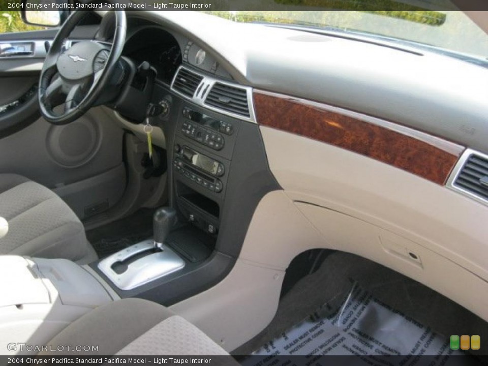 Light Taupe Interior Photo for the 2004 Chrysler Pacifica  #38508383