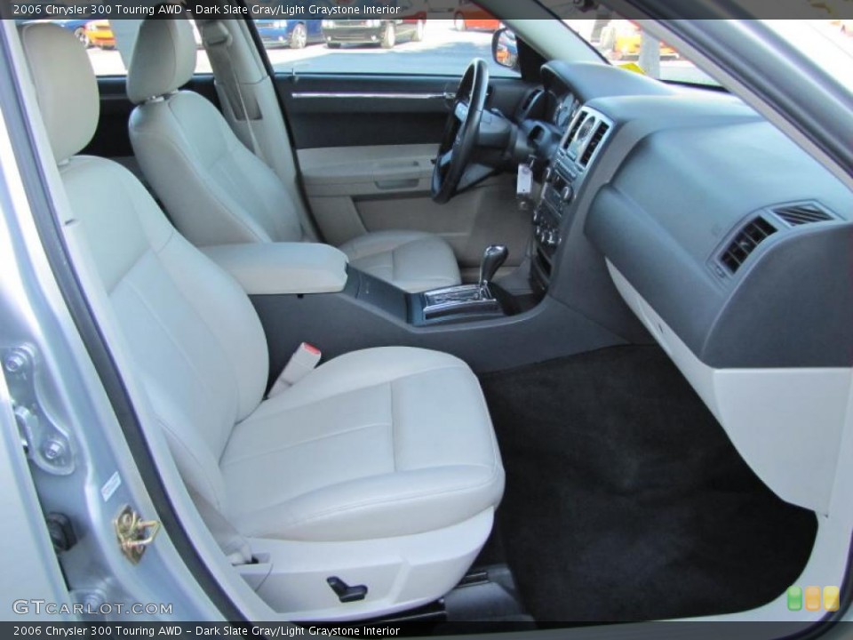 Dark Slate Gray/Light Graystone Interior Photo for the 2006 Chrysler 300 Touring AWD #38518507
