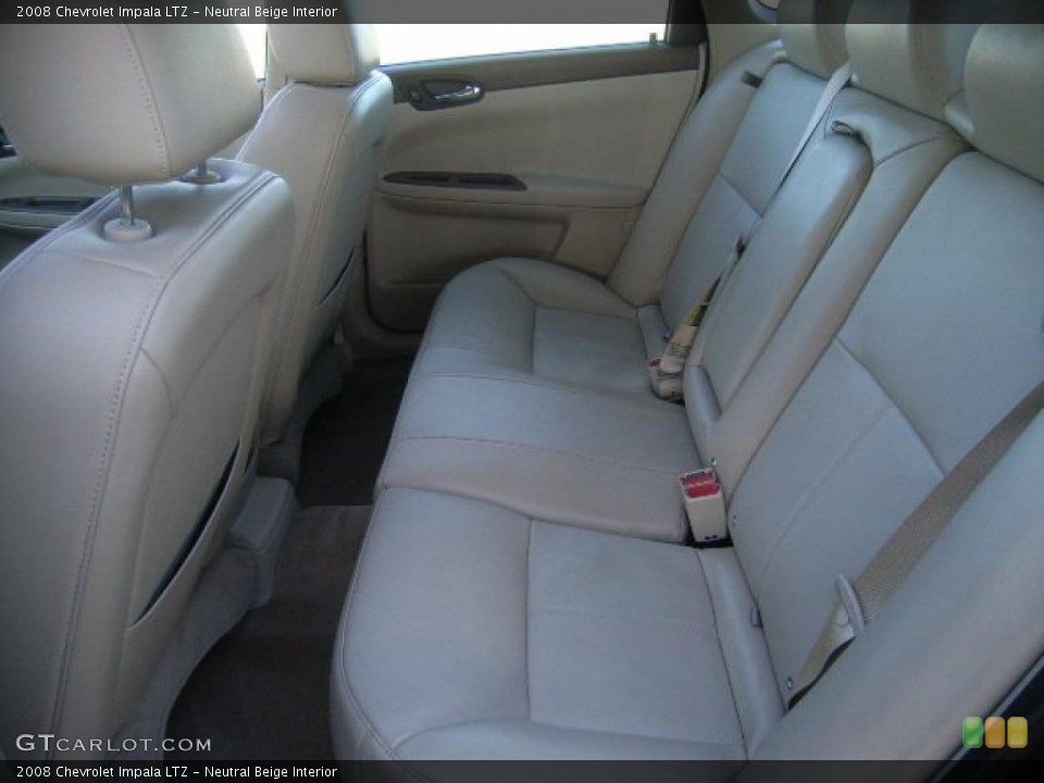 Neutral Beige Interior Photo for the 2008 Chevrolet Impala LTZ #38519011