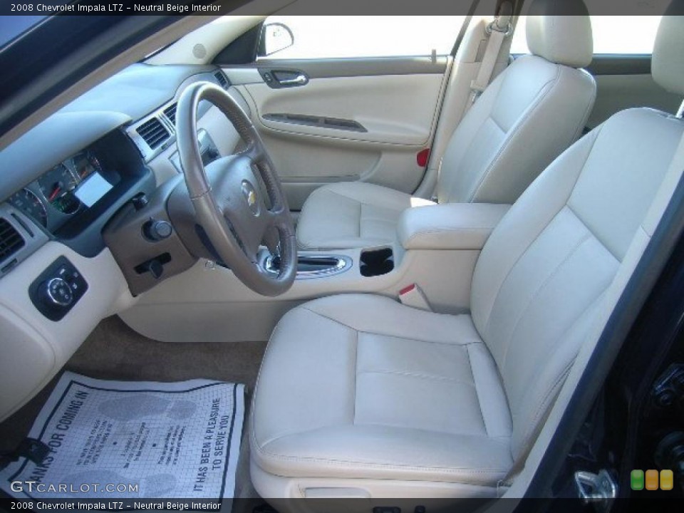 Neutral Beige Interior Photo for the 2008 Chevrolet Impala LTZ #38519107