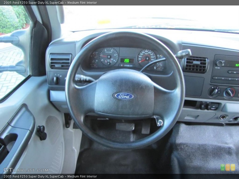 Medium Flint Interior Steering Wheel for the 2005 Ford F250 Super Duty XL SuperCab #38521647