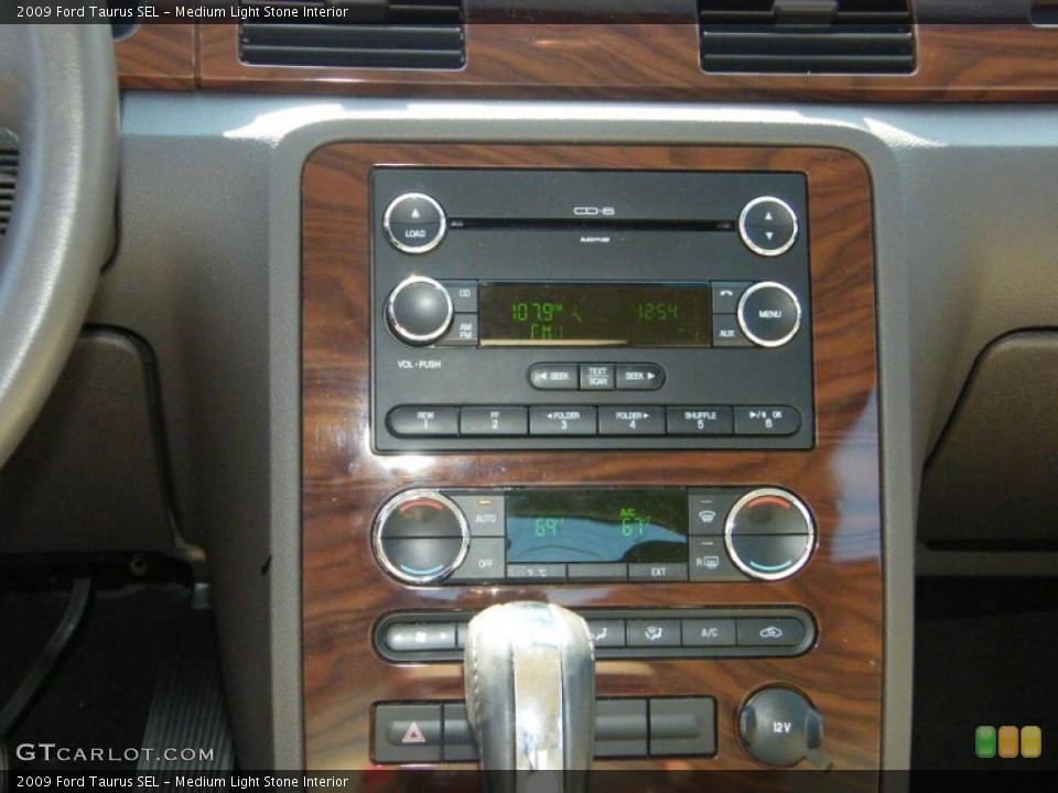 Medium Light Stone Interior Controls for the 2009 Ford Taurus SEL #38522319
