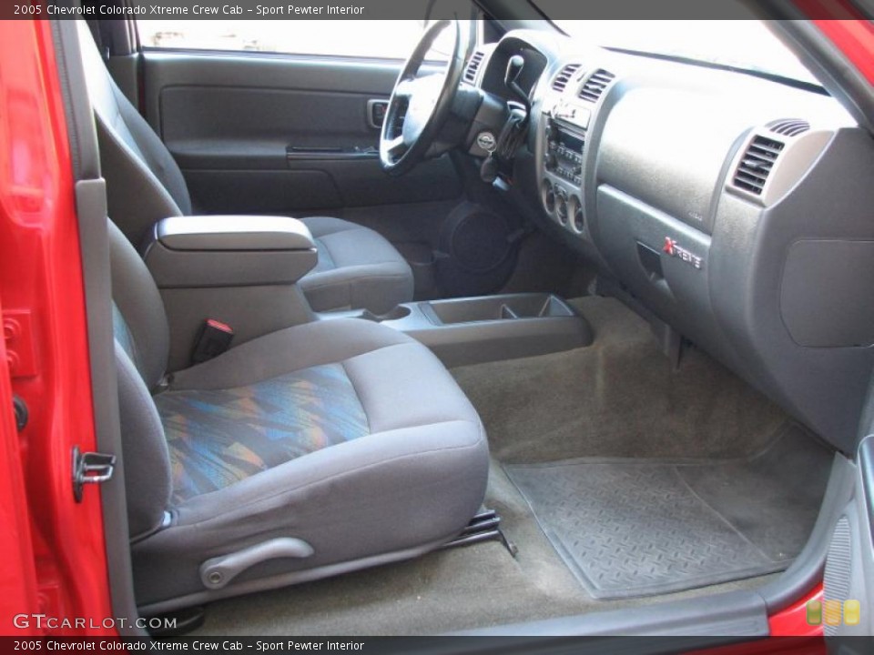 Sport Pewter Interior Photo for the 2005 Chevrolet Colorado Xtreme Crew Cab #38533606
