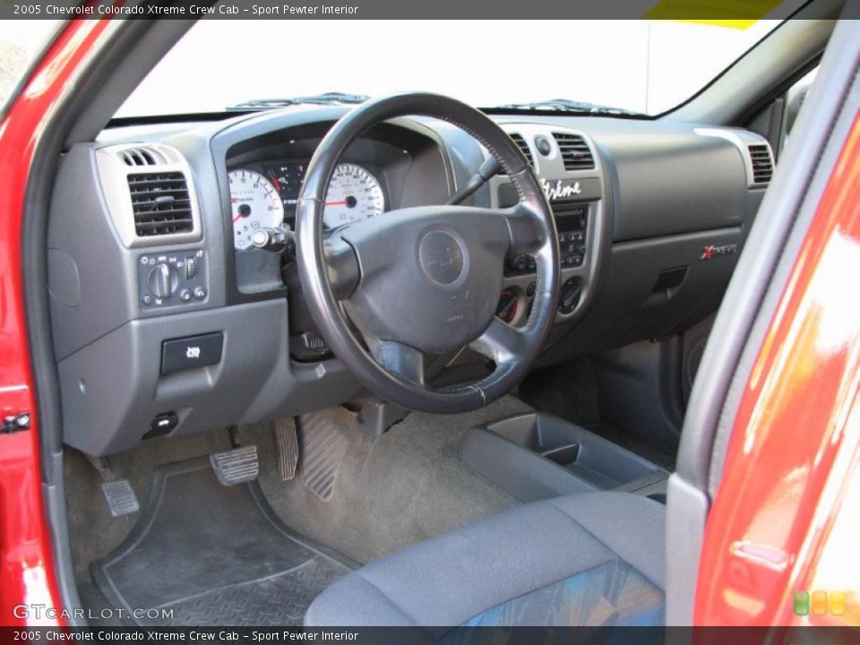 Sport Pewter Interior Dashboard for the 2005 Chevrolet Colorado Xtreme Crew Cab #38533719
