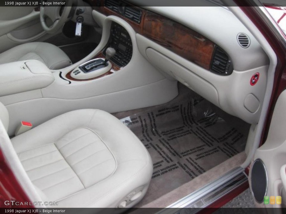Beige Interior Photo for the 1998 Jaguar XJ XJ8 #38535231