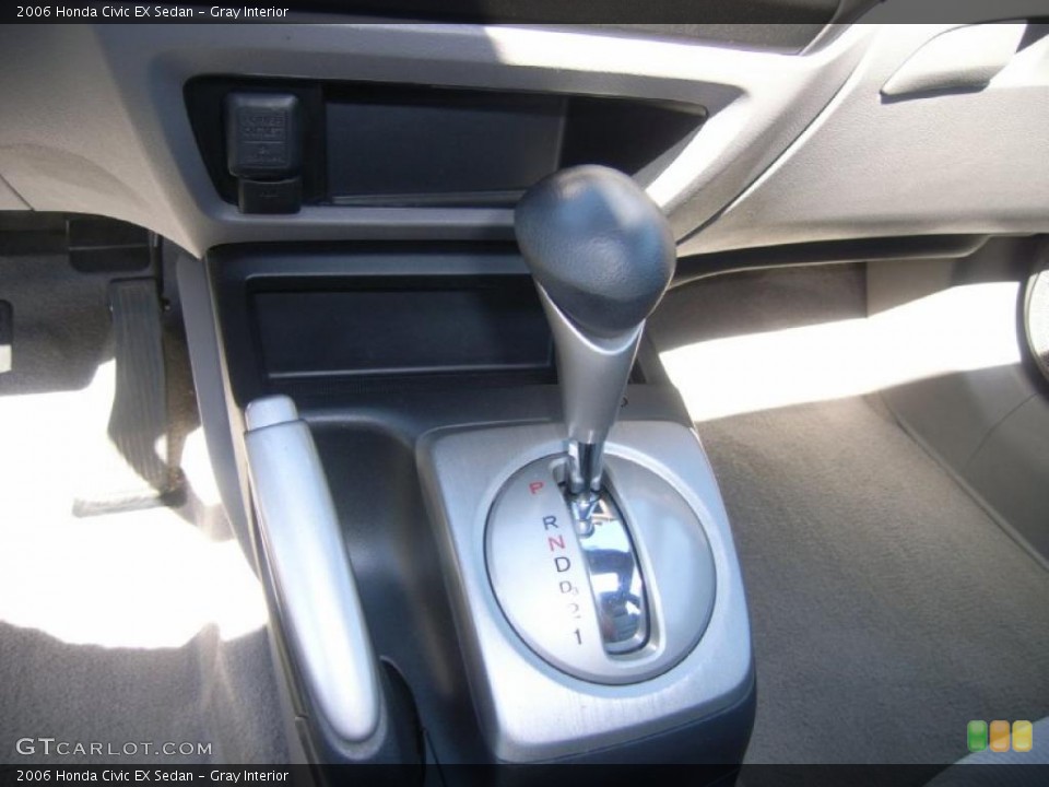 Gray Interior Transmission for the 2006 Honda Civic EX Sedan #38536939