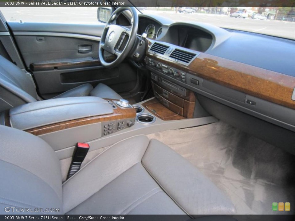 Basalt Grey/Stone Green Interior Dashboard for the 2003 BMW 7 Series 745Li Sedan #38537851