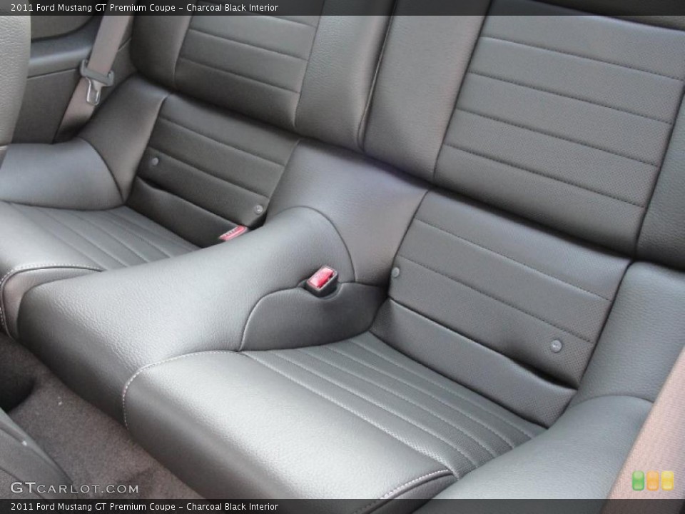 Charcoal Black Interior Photo for the 2011 Ford Mustang GT Premium Coupe #38540943