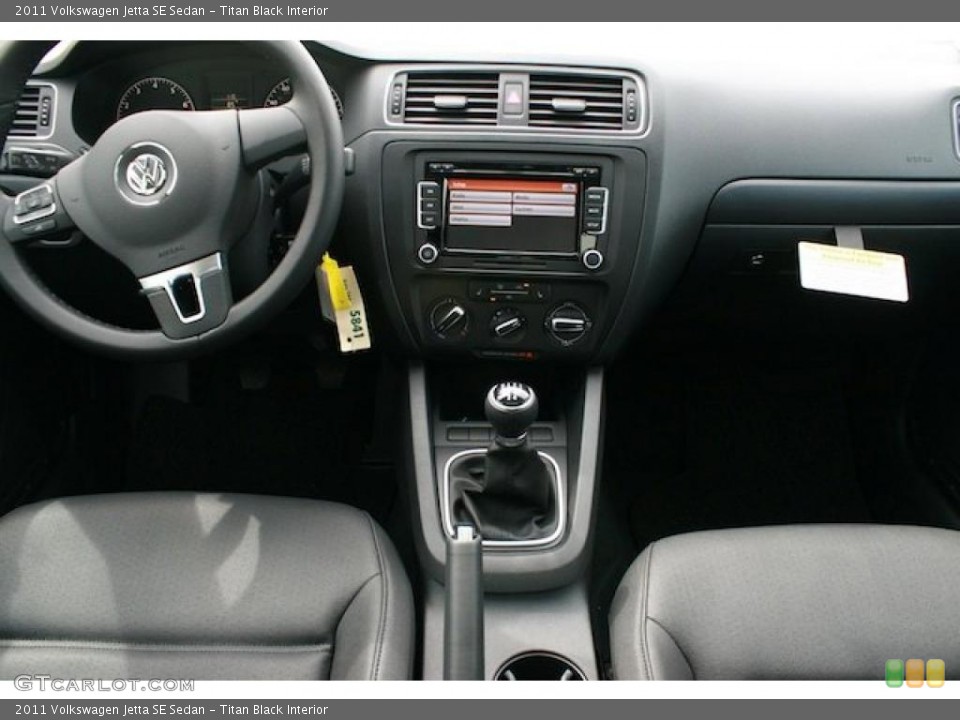 Titan Black Interior Dashboard for the 2011 Volkswagen Jetta SE Sedan #38543567