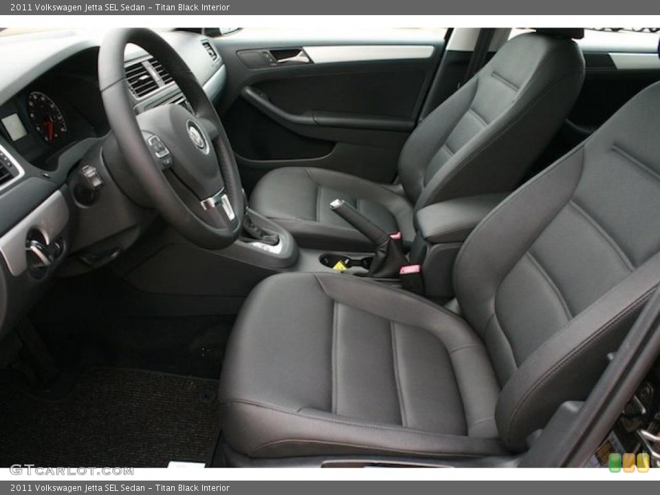 Titan Black Interior Photo for the 2011 Volkswagen Jetta SEL Sedan #38544235