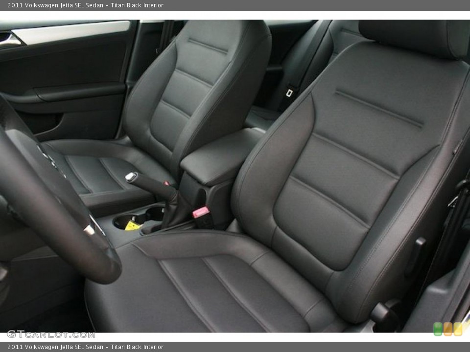 Titan Black Interior Photo for the 2011 Volkswagen Jetta SEL Sedan #38544350