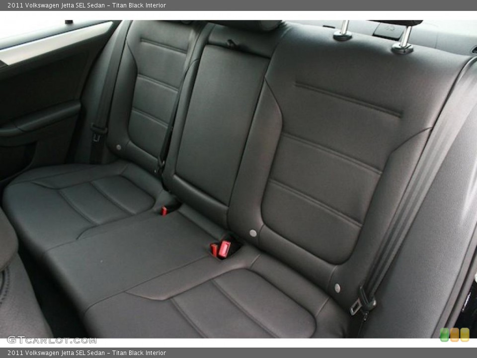 Titan Black Interior Photo for the 2011 Volkswagen Jetta SEL Sedan #38544375