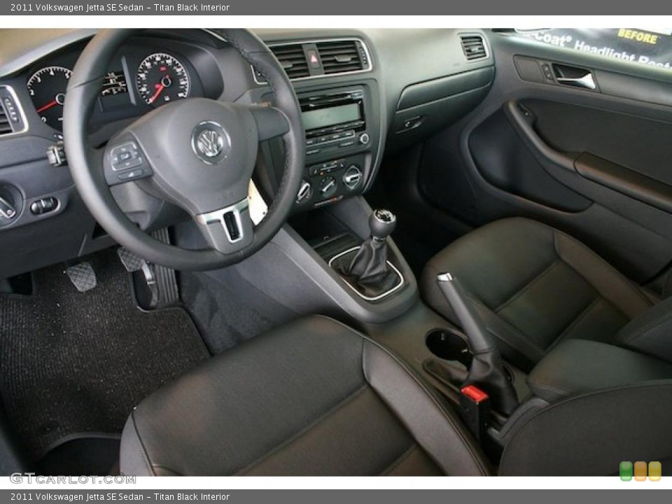 Titan Black Interior Prime Interior for the 2011 Volkswagen Jetta SE Sedan #38544723