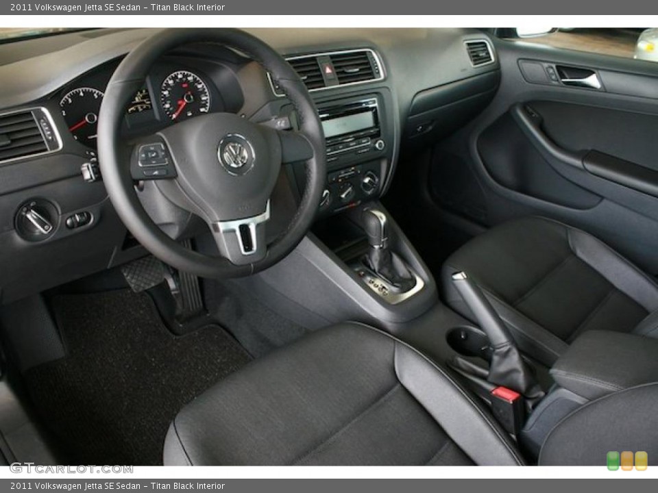 Titan Black Interior Prime Interior for the 2011 Volkswagen Jetta SE Sedan #38545355