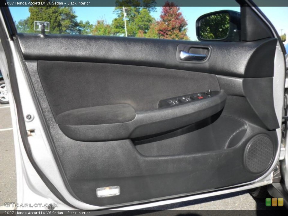 Black Interior Door Panel for the 2007 Honda Accord LX V6 Sedan #38550561