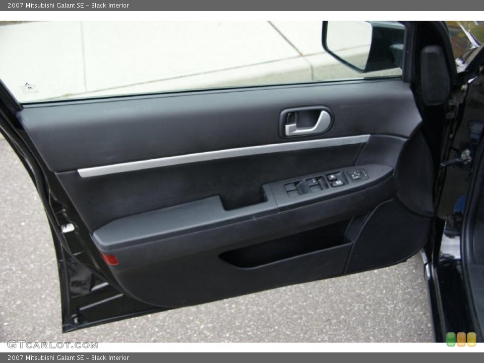 Black Interior Door Panel for the 2007 Mitsubishi Galant SE #38550645
