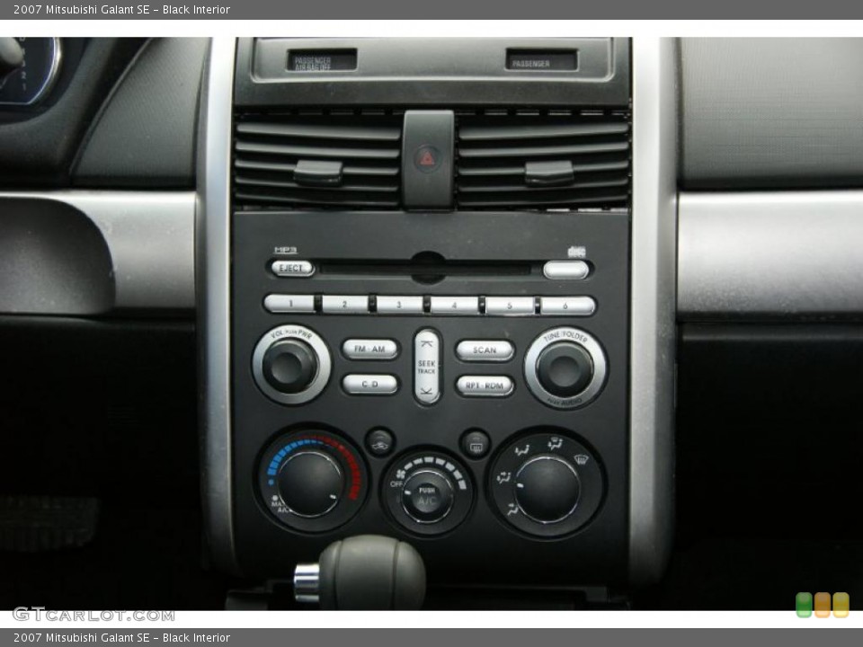 Black Interior Controls for the 2007 Mitsubishi Galant SE #38550725