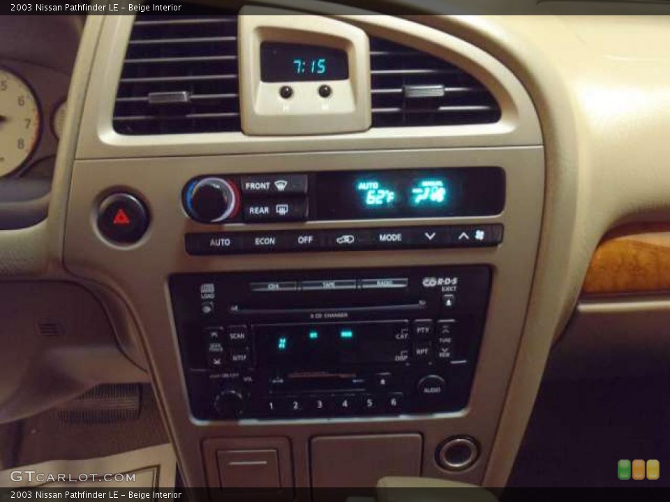 Beige Interior Controls for the 2003 Nissan Pathfinder LE #38553669