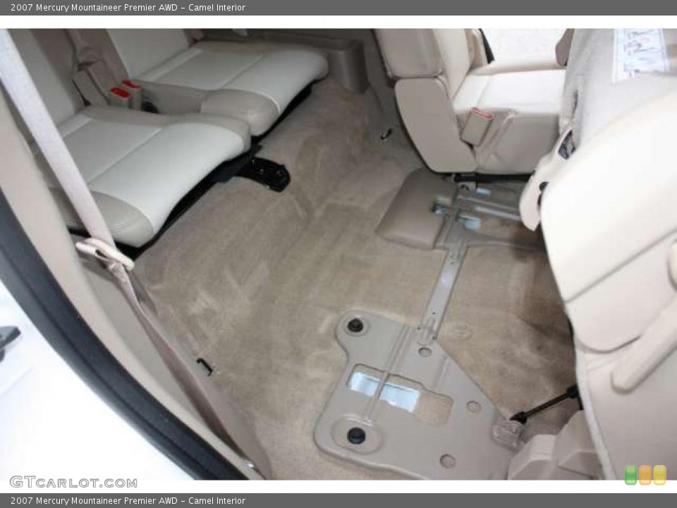 Camel Interior Photo for the 2007 Mercury Mountaineer Premier AWD #38557065