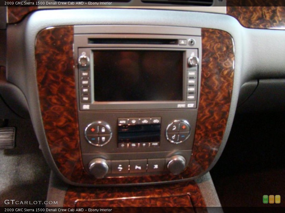 Ebony Interior Controls for the 2009 GMC Sierra 1500 Denali Crew Cab AWD #38563941