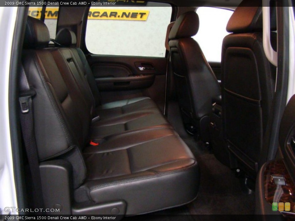 Ebony Interior Photo for the 2009 GMC Sierra 1500 Denali Crew Cab AWD #38563989