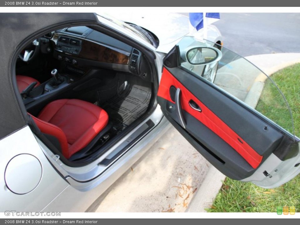 Dream Red Interior Photo for the 2008 BMW Z4 3.0si Roadster #38565621