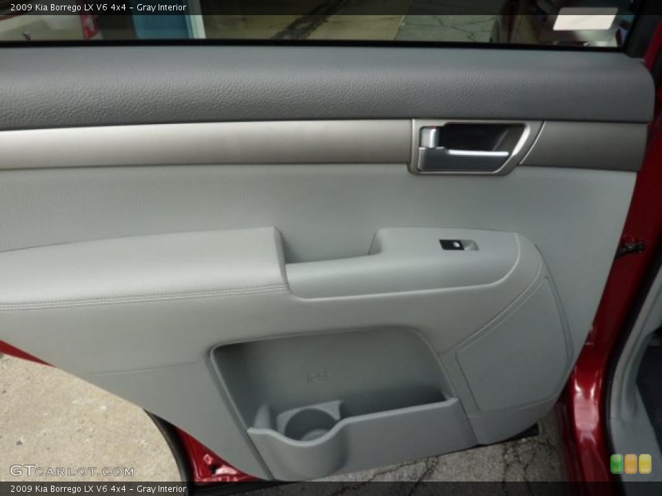 Gray Interior Door Panel for the 2009 Kia Borrego LX V6 4x4 #38566545