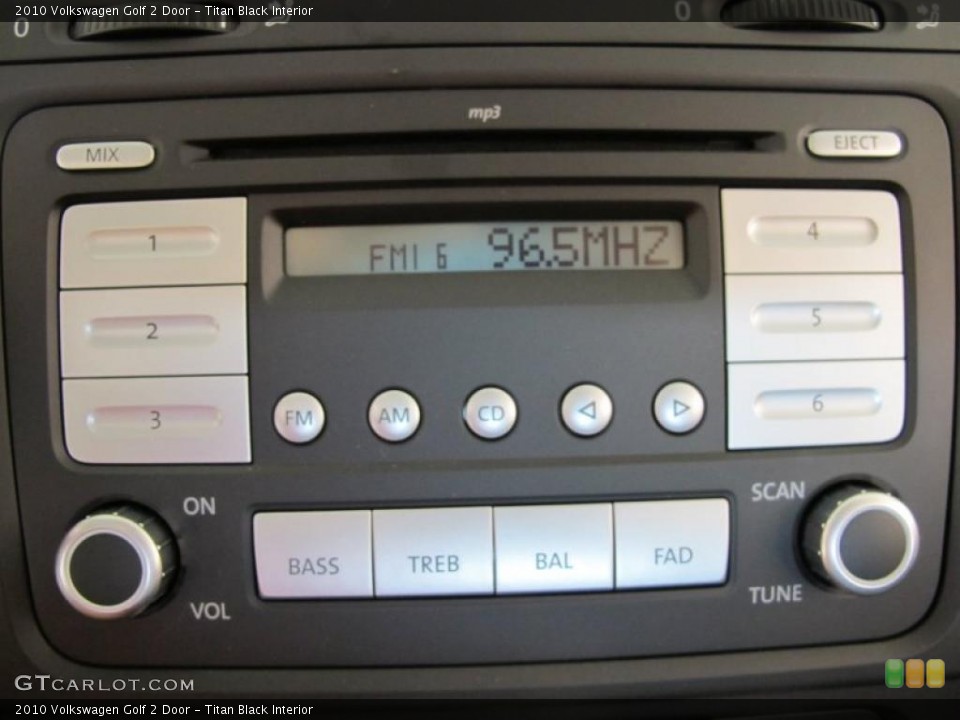 Titan Black Interior Controls for the 2010 Volkswagen Golf 2 Door #38570600