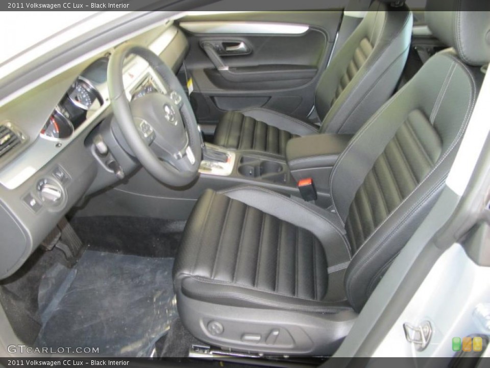 Black Interior Photo for the 2011 Volkswagen CC Lux #38571464