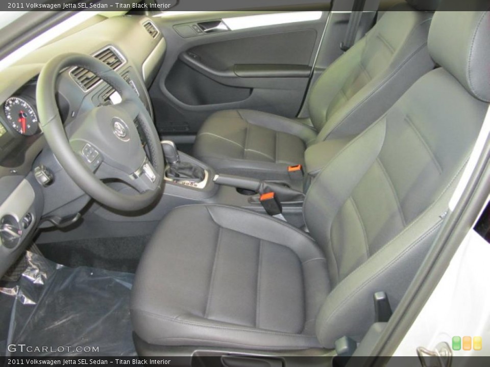 Titan Black Interior Photo for the 2011 Volkswagen Jetta SEL Sedan #38572056