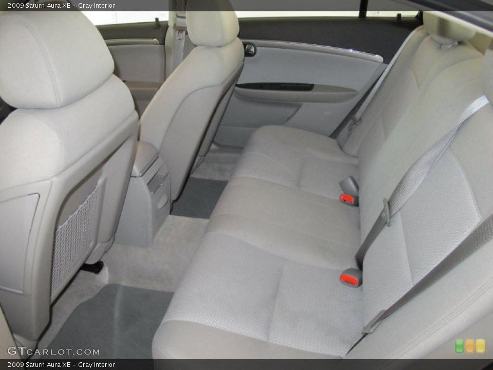 Gray Interior Photo for the 2009 Saturn Aura XE #38572344