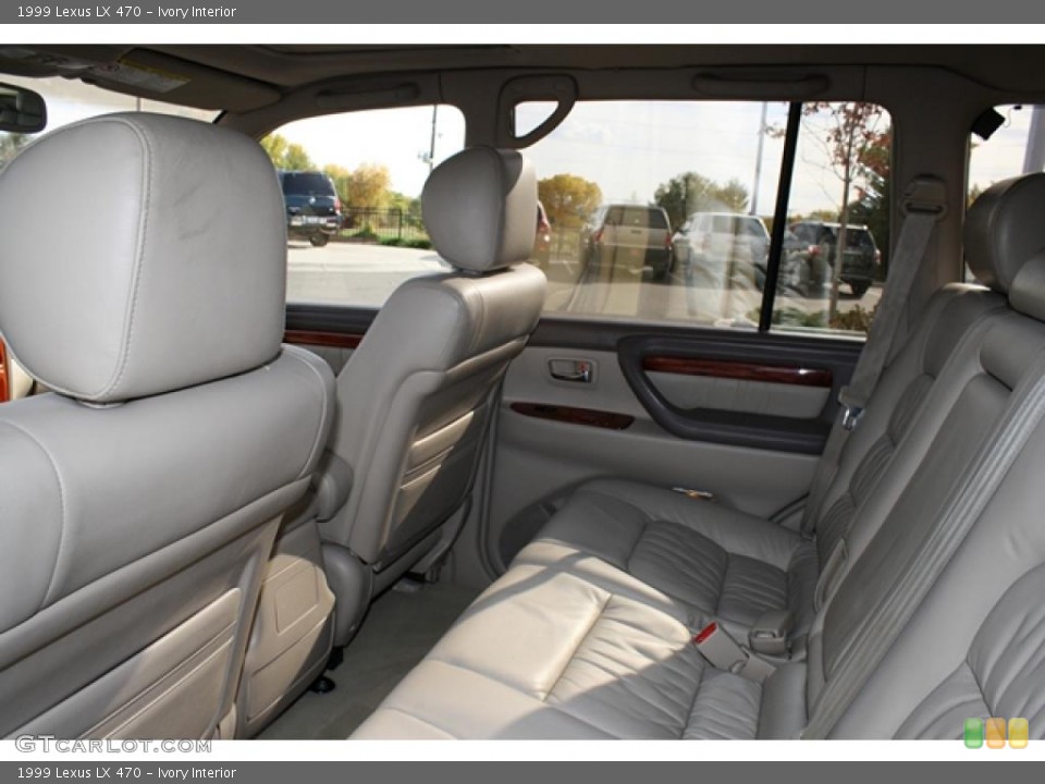 Ivory Interior Photo for the 1999 Lexus LX 470 #38577776