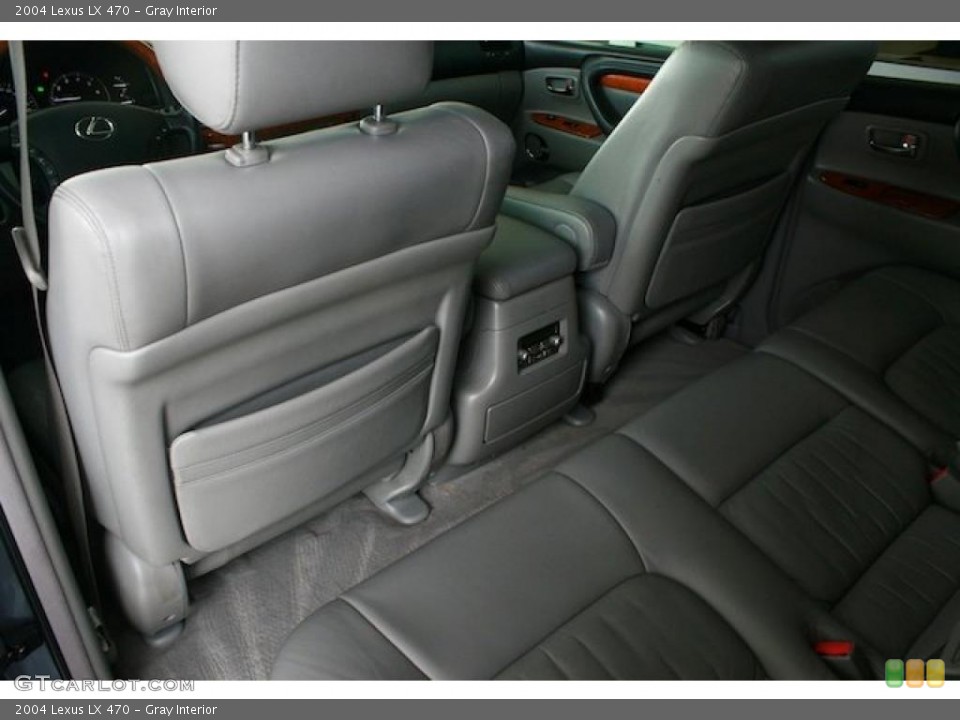 Gray Interior Photo for the 2004 Lexus LX 470 #38579112