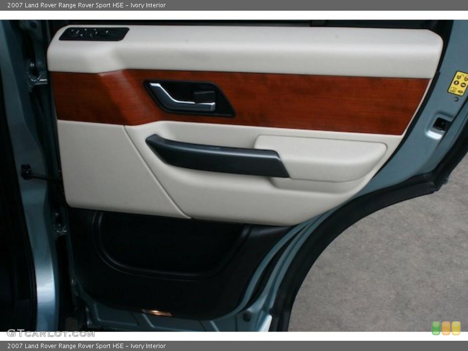 Ivory Interior Door Panel for the 2007 Land Rover Range Rover Sport HSE #38580968