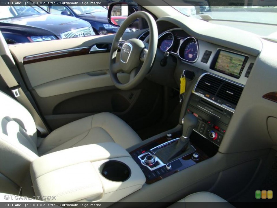 Cardamom Beige Interior Dashboard for the 2011 Audi Q7 3.0 TDI quattro #38582224