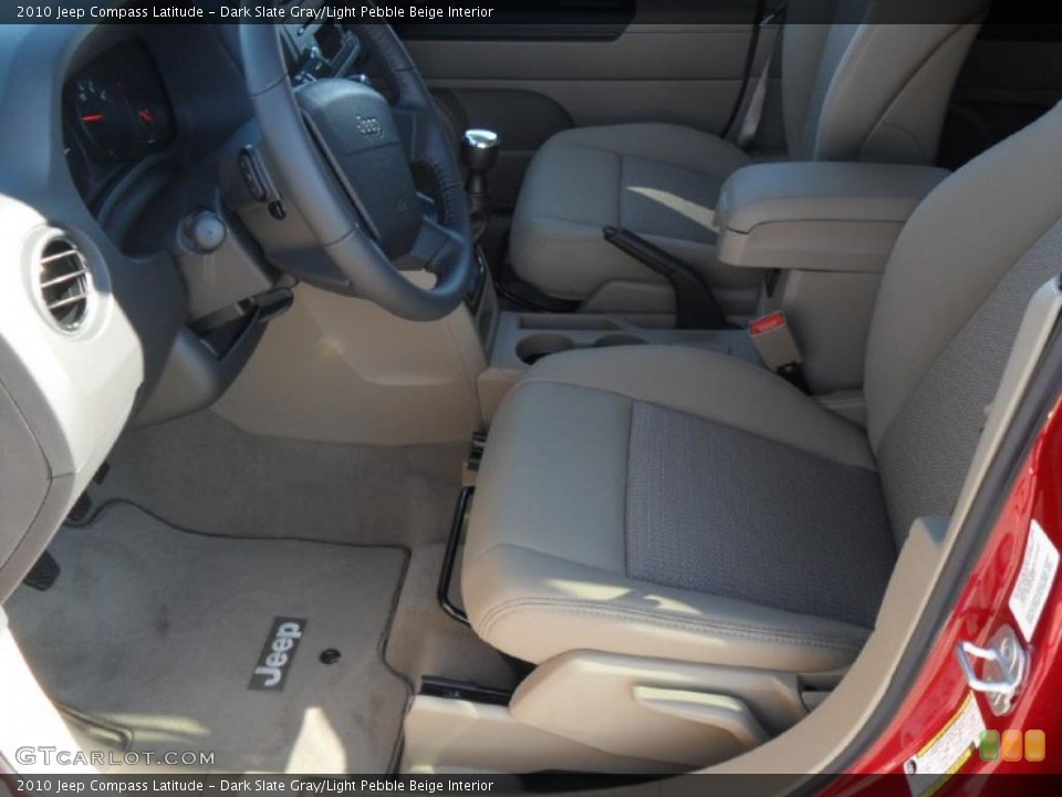 Dark Slate Gray/Light Pebble Beige Interior Photo for the 2010 Jeep Compass Latitude #38584036